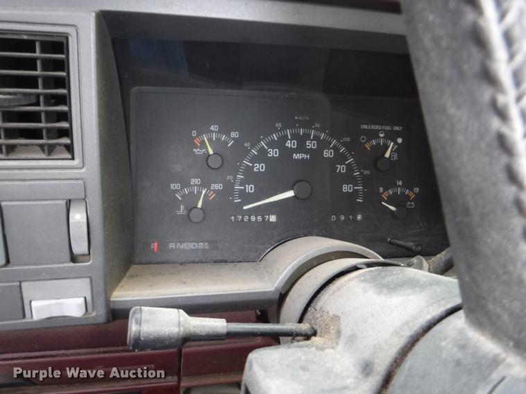 image for item DB3884 1994 Chevrolet 2500HD Ext. Cab pickup truck