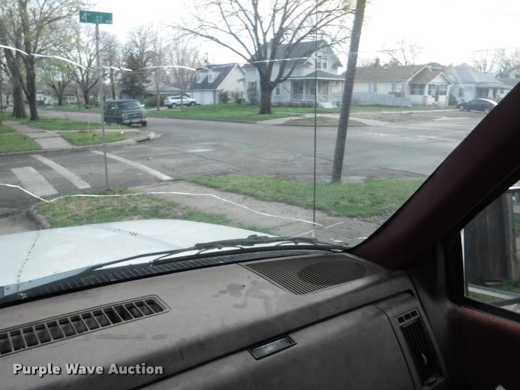 image for item DB3884 1994 Chevrolet 2500HD Ext. Cab pickup truck