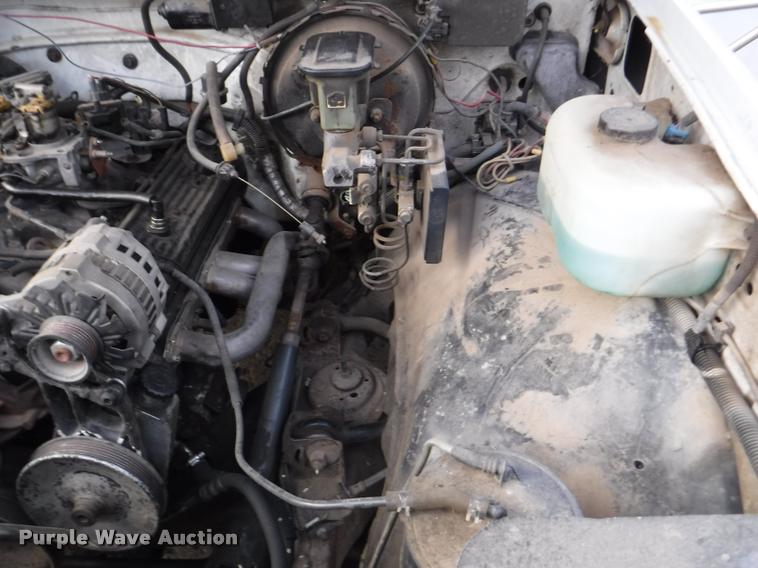 image for item DB3884 1994 Chevrolet 2500HD Ext. Cab pickup truck