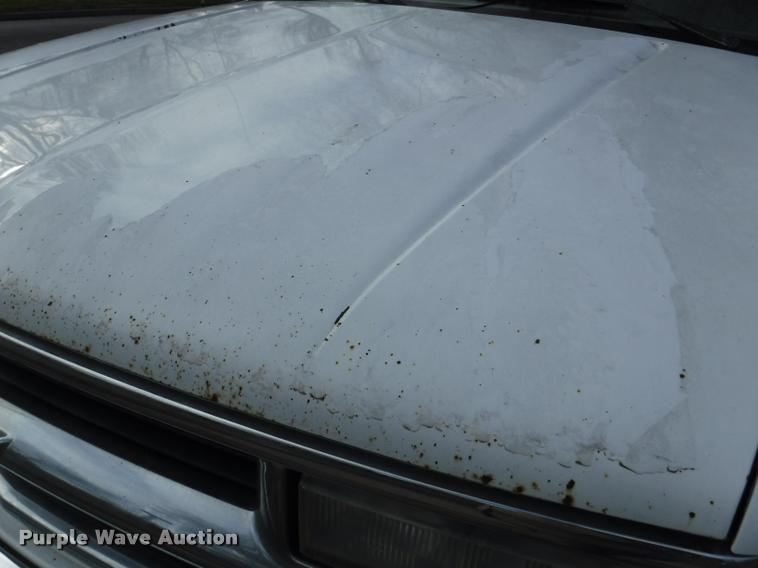 image for item DB3884 1994 Chevrolet 2500HD Ext. Cab pickup truck