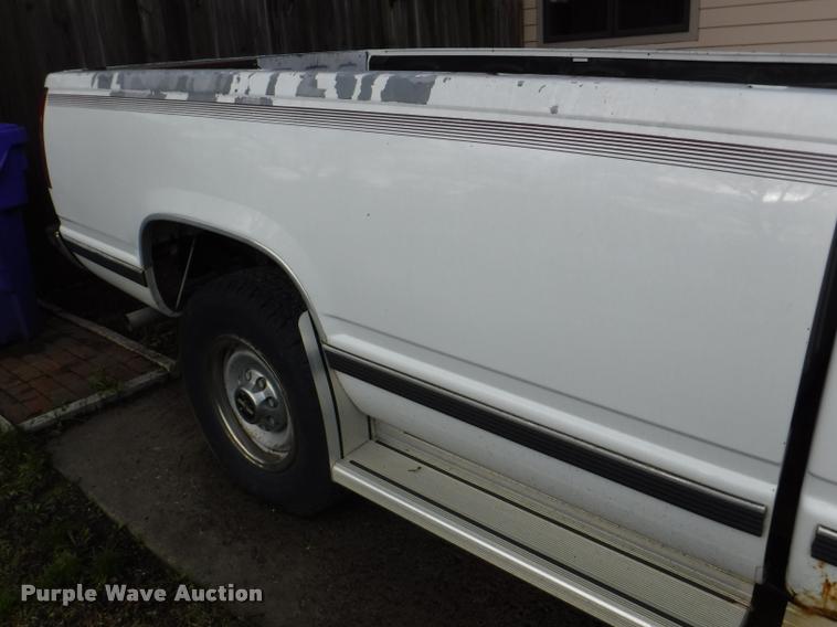 image for item DB3884 1994 Chevrolet 2500HD Ext. Cab pickup truck