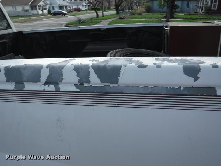 image for item DB3884 1994 Chevrolet 2500HD Ext. Cab pickup truck