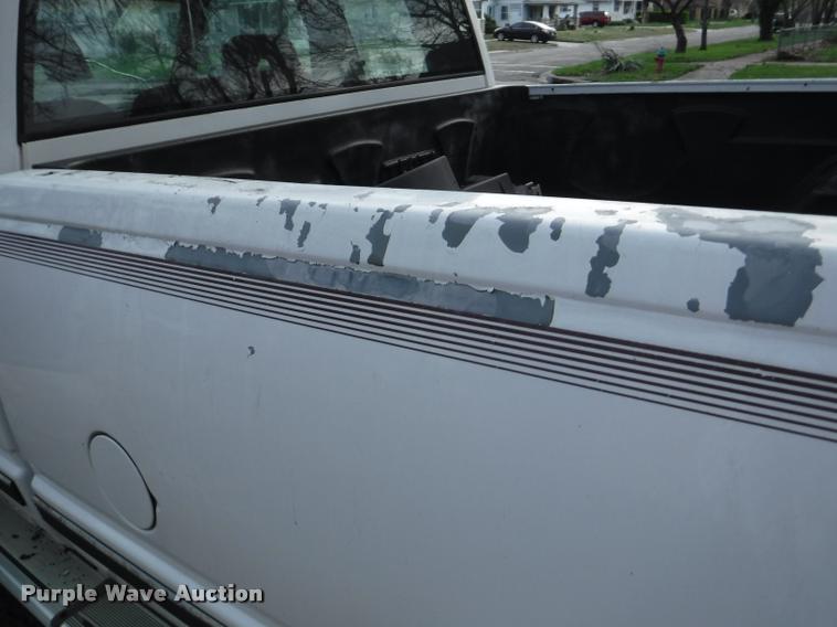 image for item DB3884 1994 Chevrolet 2500HD Ext. Cab pickup truck