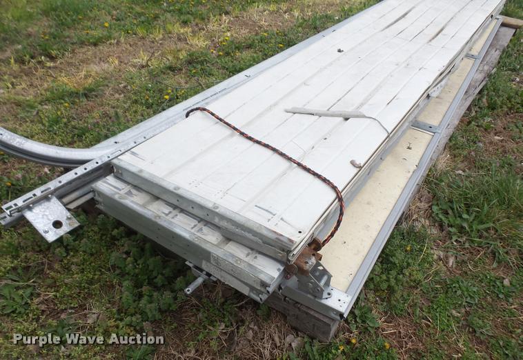 image for item DC9195 Insulated garage door