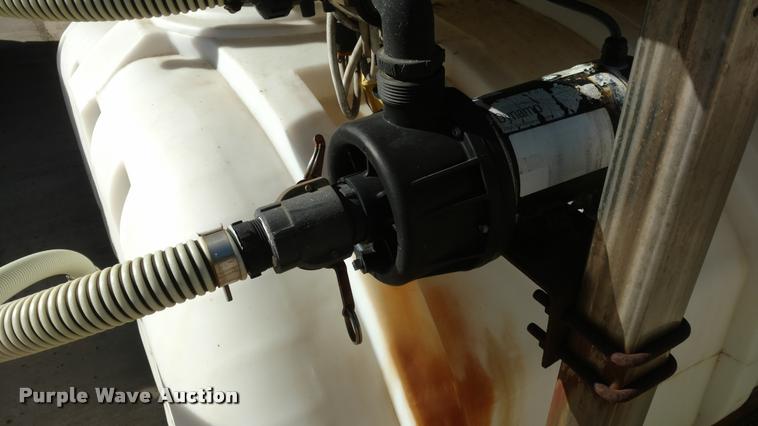 image for item DI9758 1999 Sprayer Specialties salt brine mixer