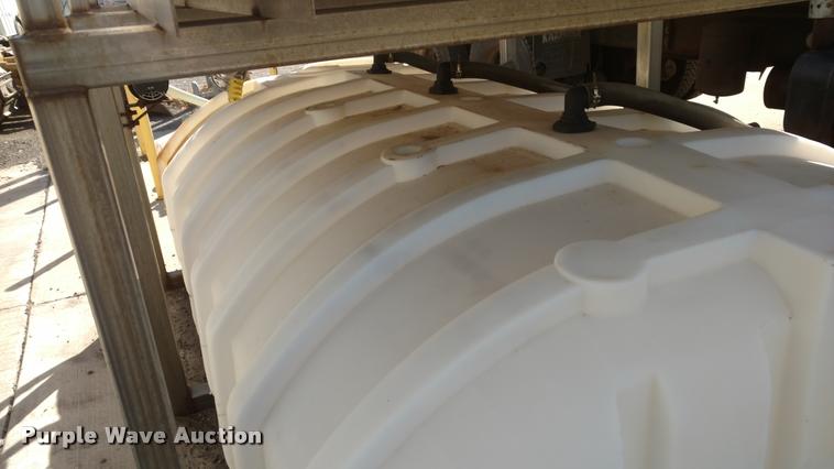 image for item DI9758 1999 Sprayer Specialties salt brine mixer