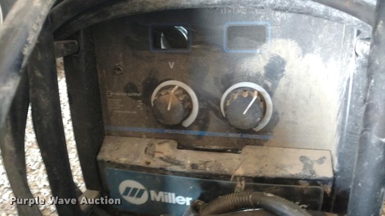 image for item DI9784 Miller Millermatic 252 Mig welder