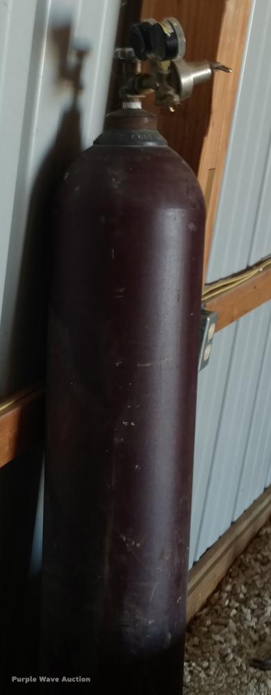 image for item DI9784 Miller Millermatic 252 Mig welder