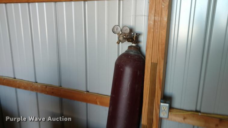 image for item DI9784 Miller Millermatic 252 Mig welder