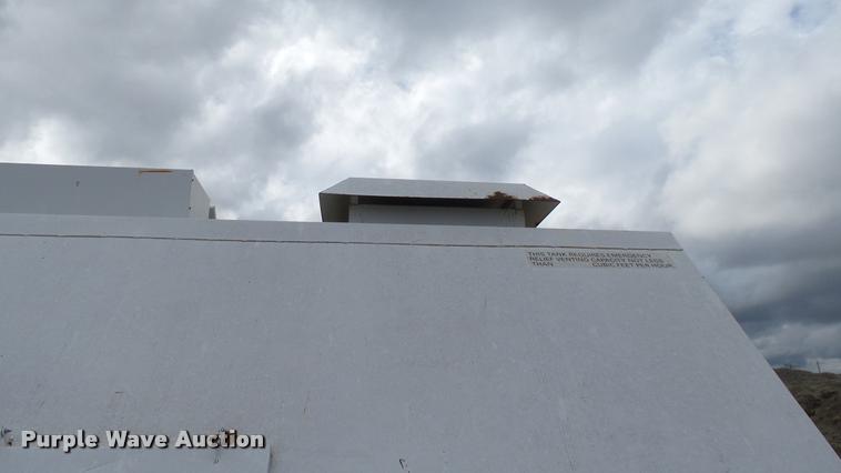 image for item DS9113 Scat above ground fuel tank