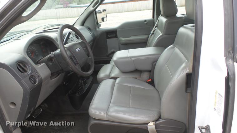 image for item DS9167 2005 Ford F150 SuperCab pickup truck