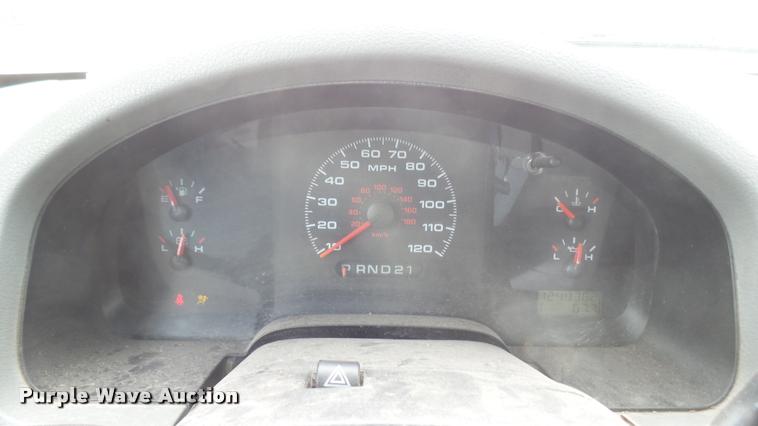 image for item DS9167 2005 Ford F150 SuperCab pickup truck