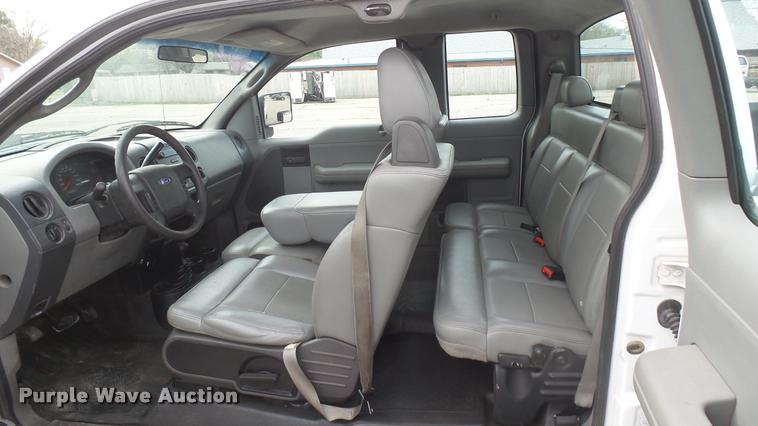 image for item DS9167 2005 Ford F150 SuperCab pickup truck