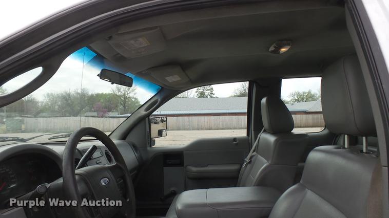 image for item DS9167 2005 Ford F150 SuperCab pickup truck