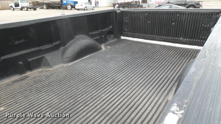 image for item DS9167 2005 Ford F150 SuperCab pickup truck