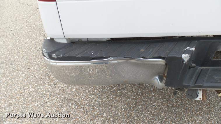 image for item DS9167 2005 Ford F150 SuperCab pickup truck