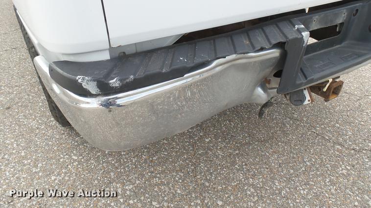 image for item DS9167 2005 Ford F150 SuperCab pickup truck