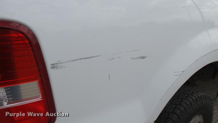 image for item DS9167 2005 Ford F150 SuperCab pickup truck