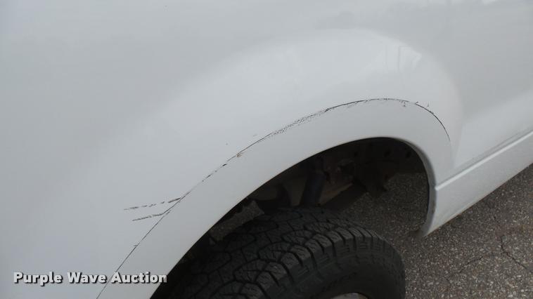 image for item DS9167 2005 Ford F150 SuperCab pickup truck