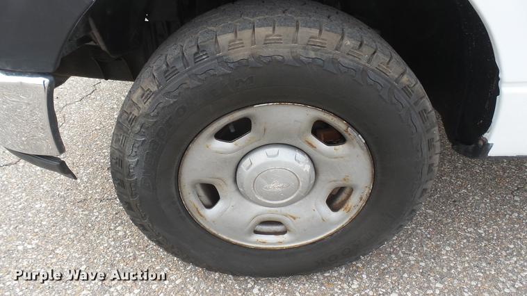 image for item DS9167 2005 Ford F150 SuperCab pickup truck