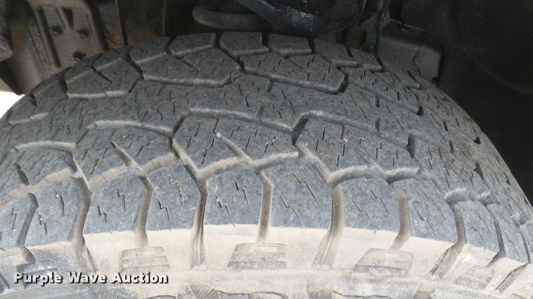 image for item DS9167 2005 Ford F150 SuperCab pickup truck