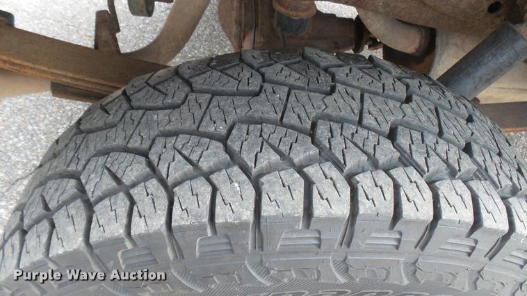 image for item DS9167 2005 Ford F150 SuperCab pickup truck