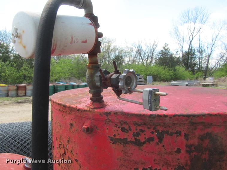 image for item DT9182 (2) steel fuel tanks