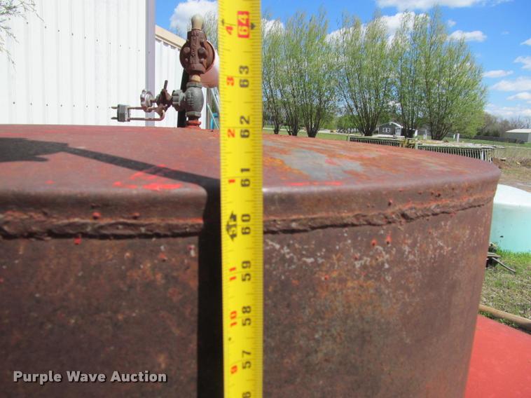 image for item DT9182 (2) steel fuel tanks