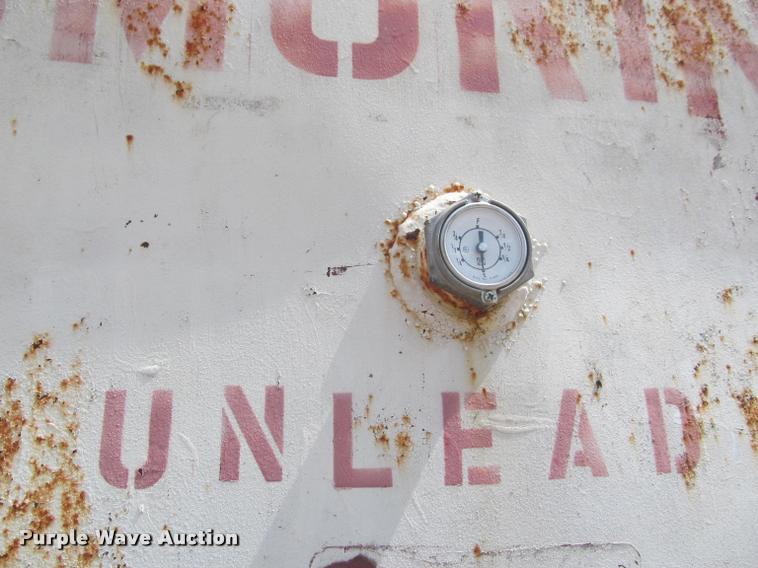 image for item DT9183 Steel fuel tank