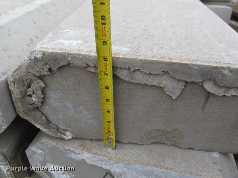 image for item DT9195 Approximately 55 limestones