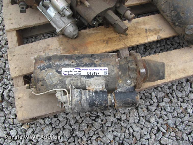 image for item DT9197 Truck parts