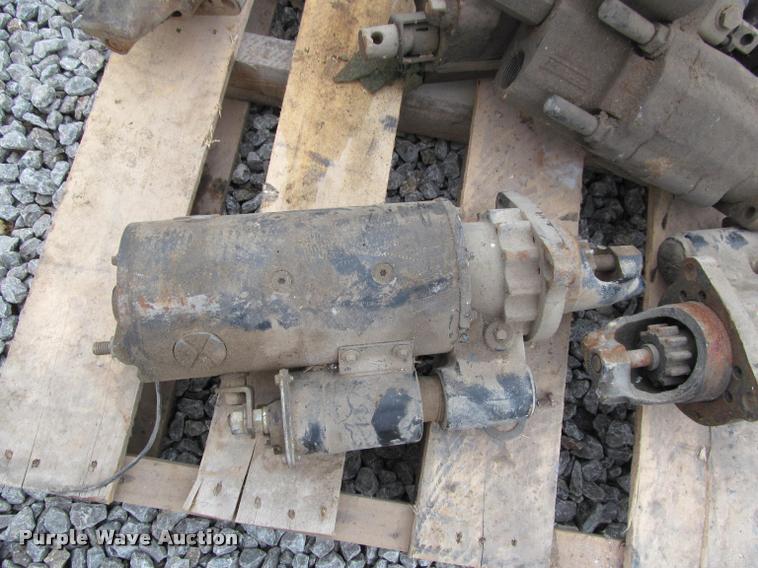 image for item DT9197 Truck parts