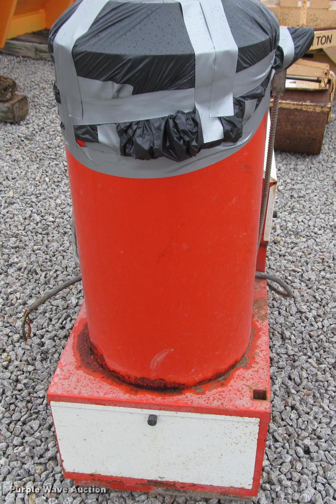 image for item DT9199 Alkota 4231B pressure washer