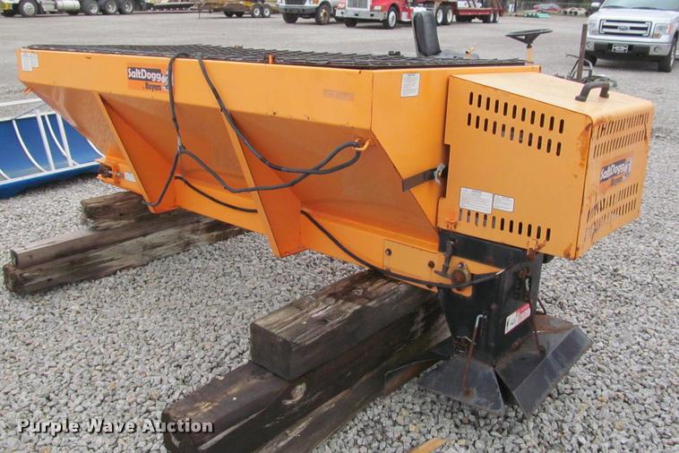 image for item DT9204 Salt Dogg SCH0966 spreader box
