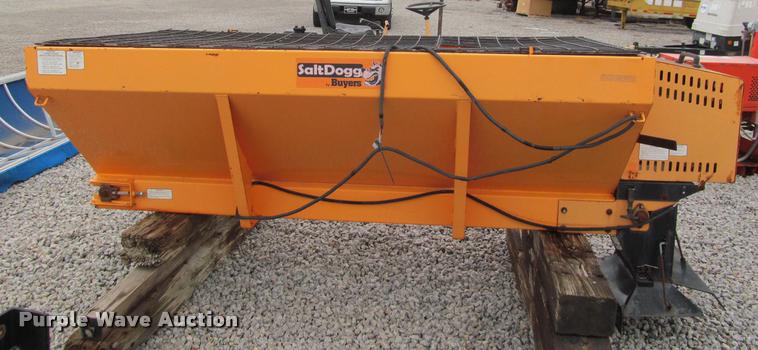 image for item DT9204 Salt Dogg SCH0966 spreader box
