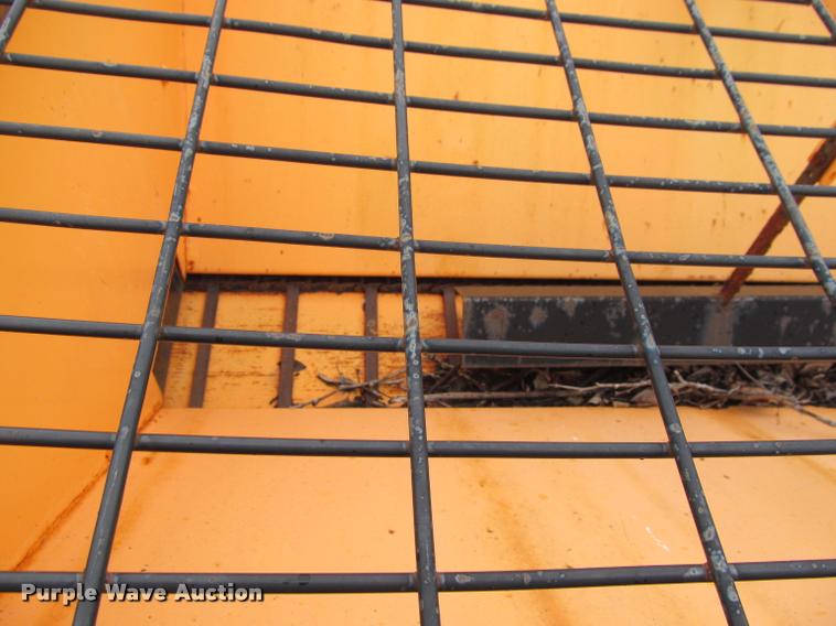 image for item DT9204 Salt Dogg SCH0966 spreader box