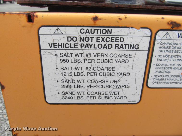 image for item DT9204 Salt Dogg SCH0966 spreader box