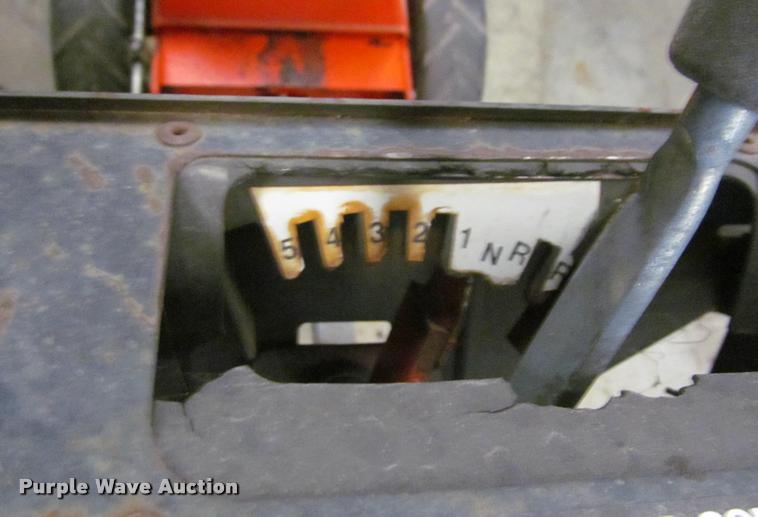 image for item DT9211 Gilson 553232 snow blower