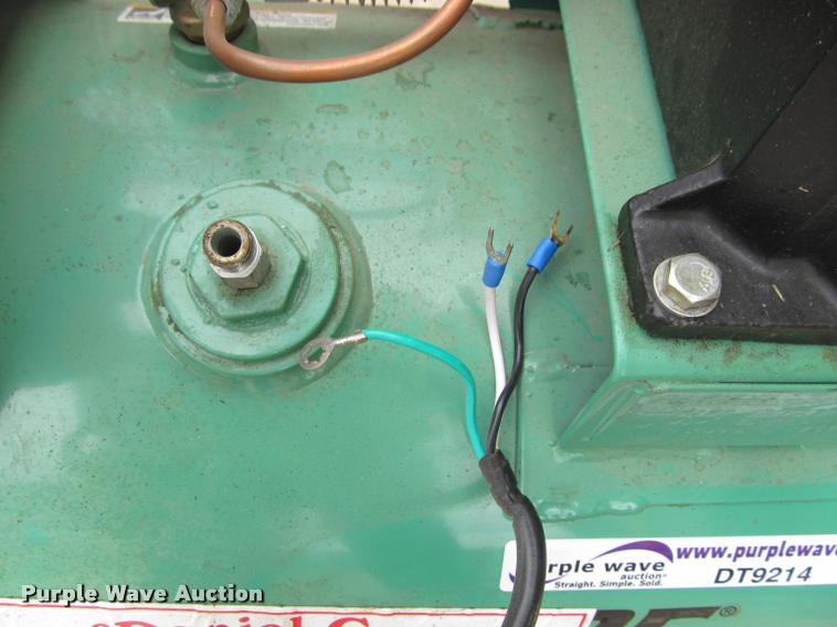 image for item DT9214 Speedaire 1NNF6 air compressor