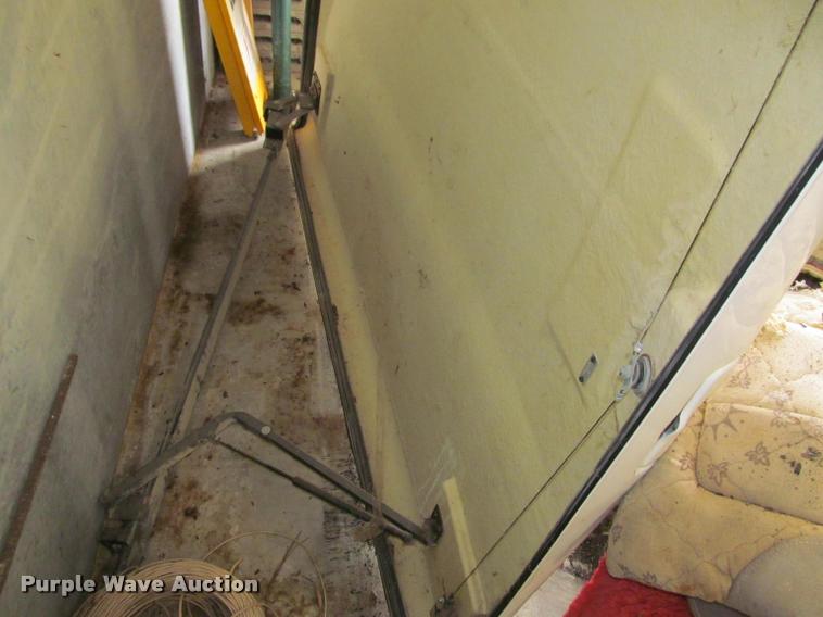 image for item DT9218 ATC pickup truck bed cover