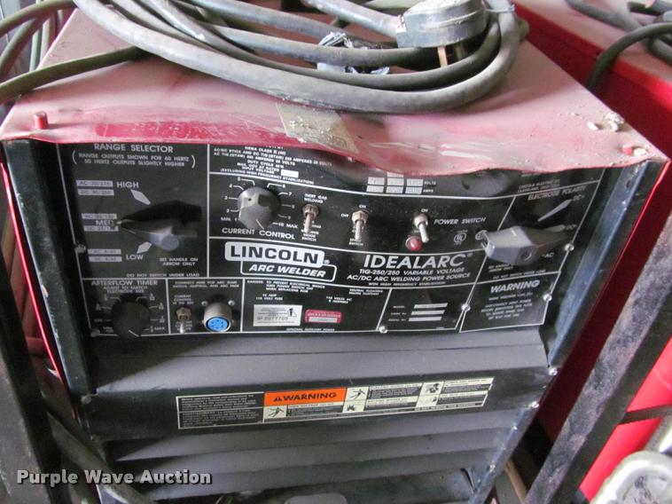 image for item DT9229 (3) Lincoln Electric welders