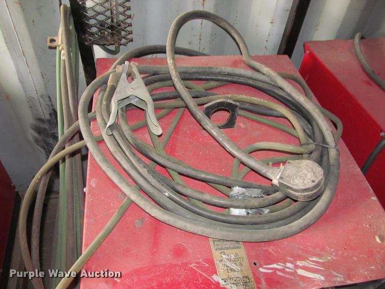 image for item DT9229 (3) Lincoln Electric welders