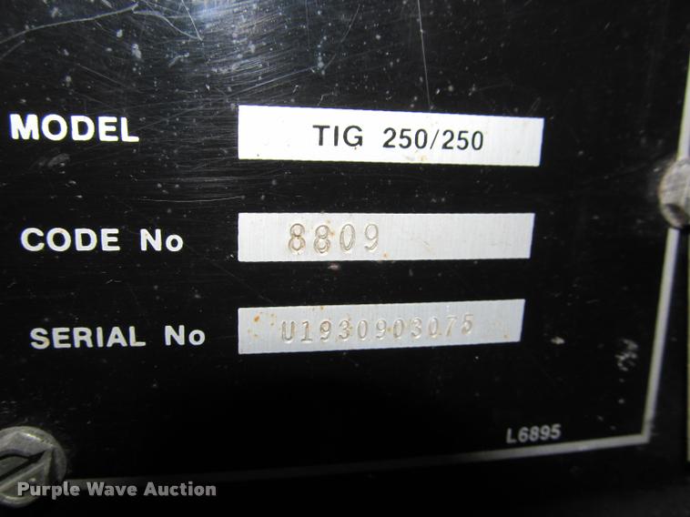 image for item DT9229 (3) Lincoln Electric welders