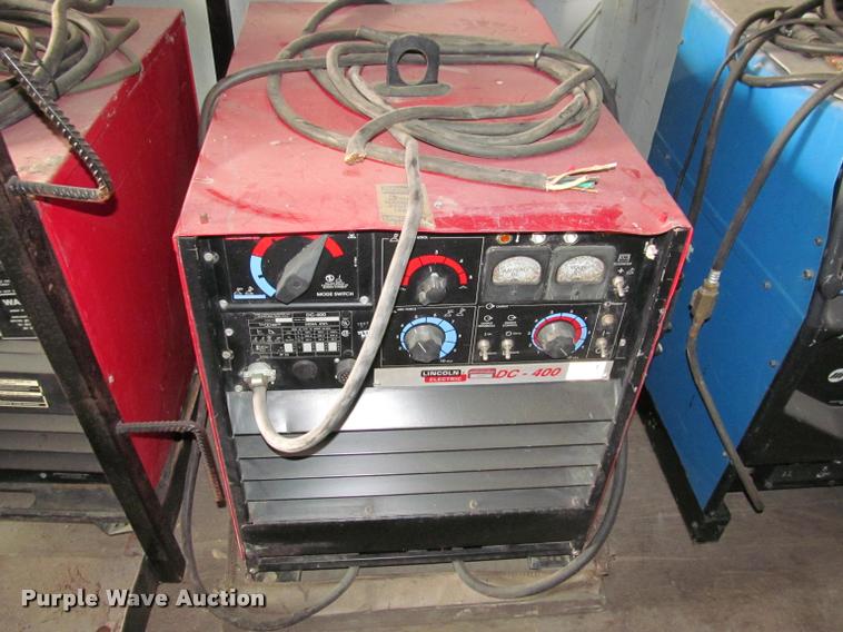 image for item DT9229 (3) Lincoln Electric welders