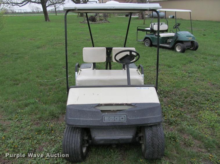 image for item DT9517 Ez-go golf cart