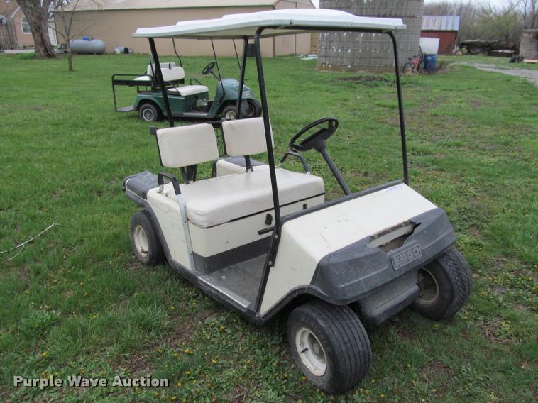 image for item DT9517 Ez-go golf cart