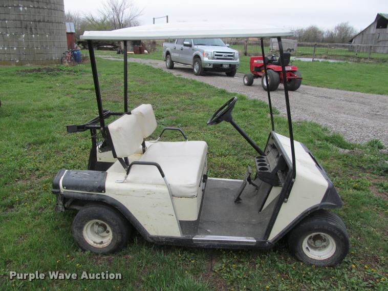 image for item DT9517 Ez-go golf cart