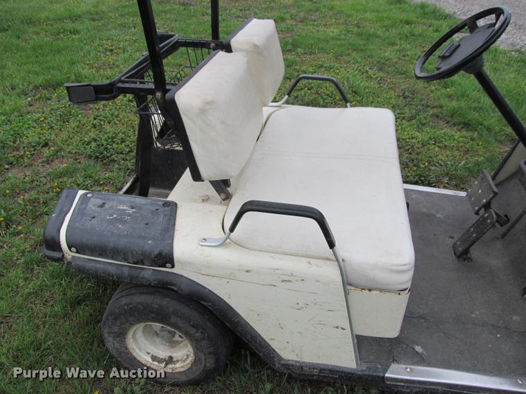 image for item DT9517 Ez-go golf cart