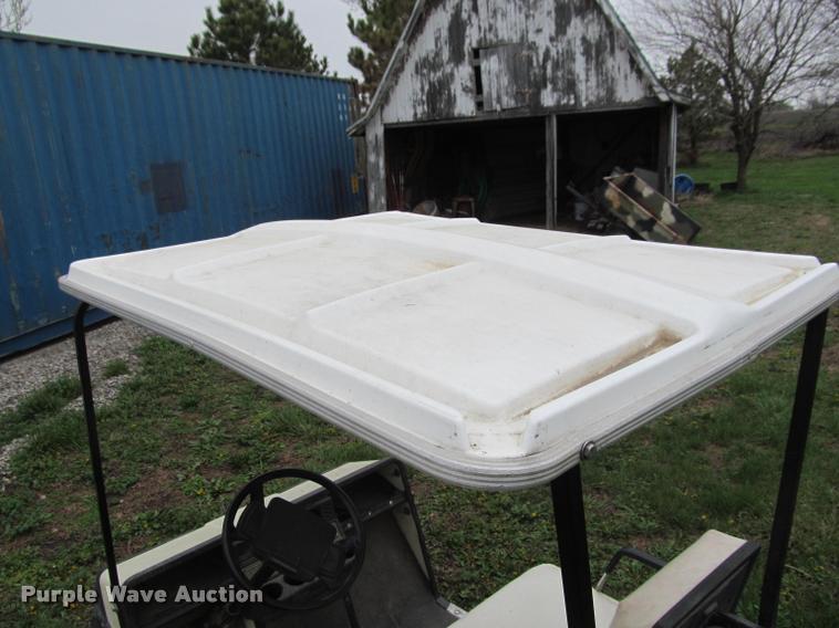 image for item DT9517 Ez-go golf cart