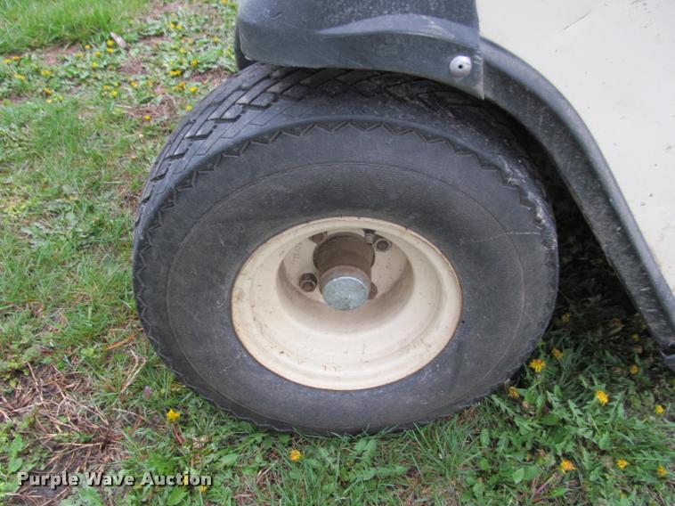 image for item DT9517 Ez-go golf cart